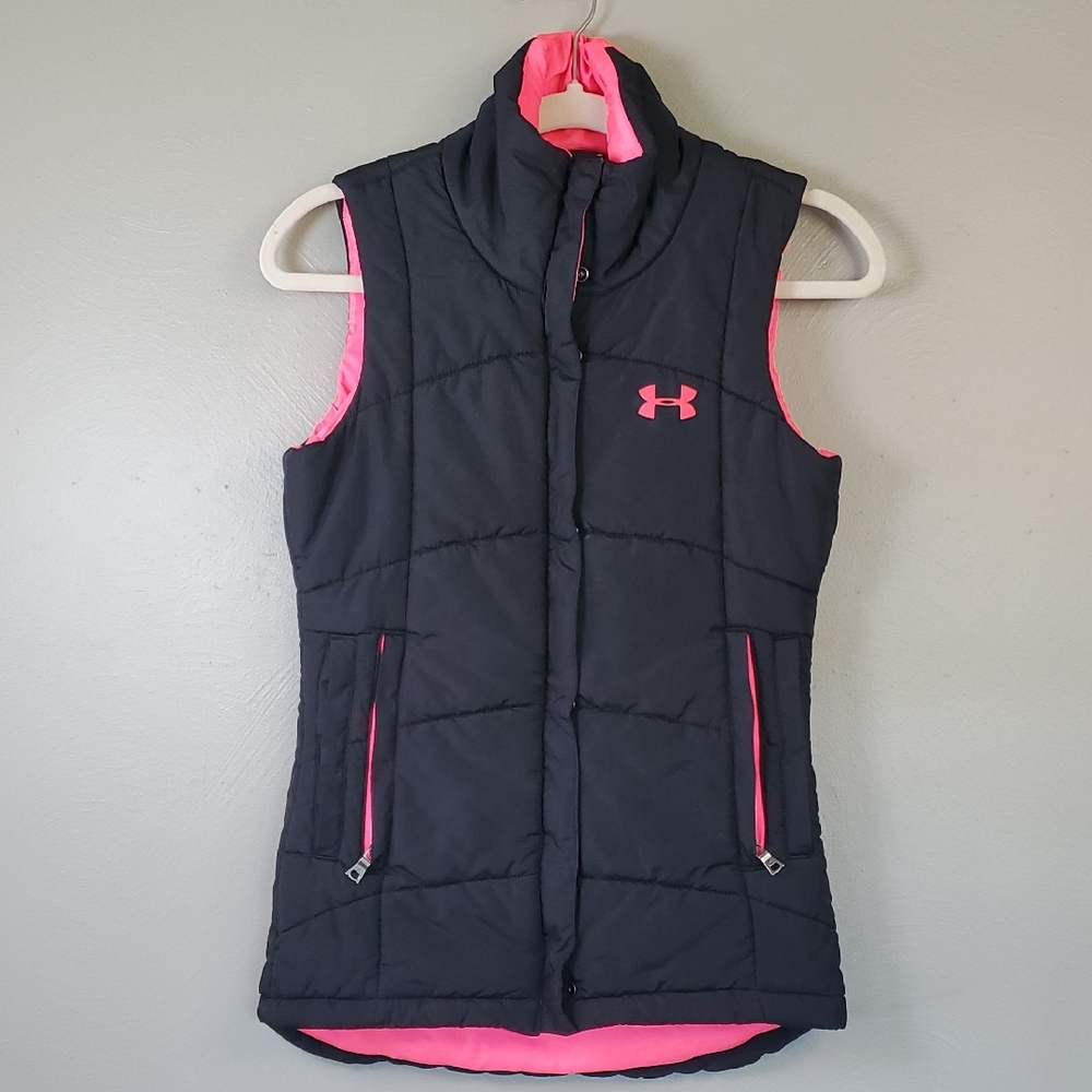 Under Armour Women's Black Vest with Pink Accents. Size XS, Semi Fitted